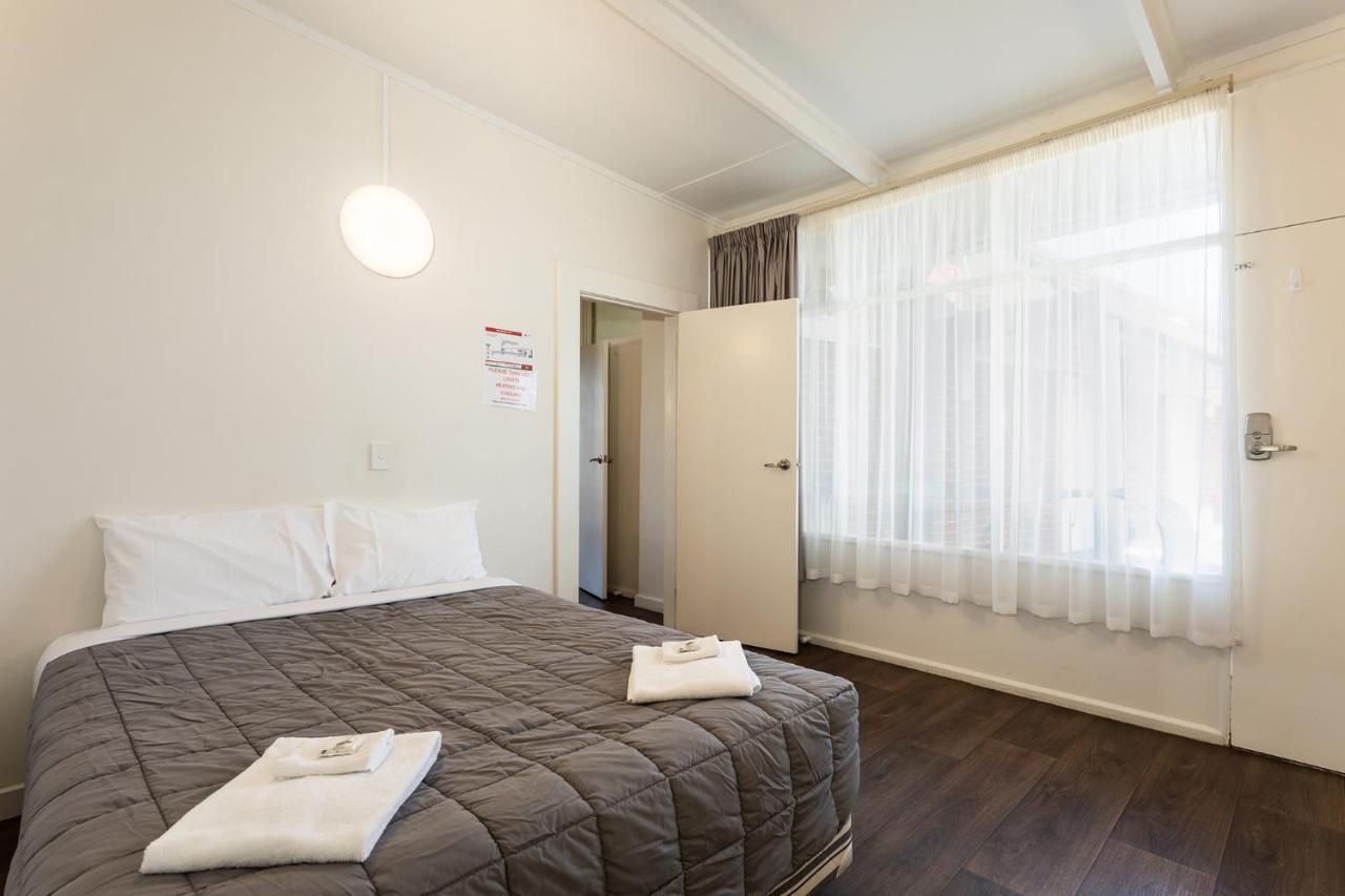 Rivers Apartments Motel Sale Gippsland 외부 사진